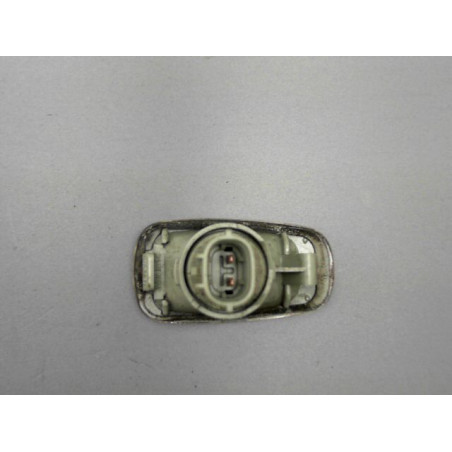 REPETITEUR AILE DROIT TOYOTA PRIUS