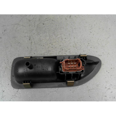 COMMANDE LEVE-GLACE PORTE ARD RENAULT LAGUNA II Phase 2 2005-2007