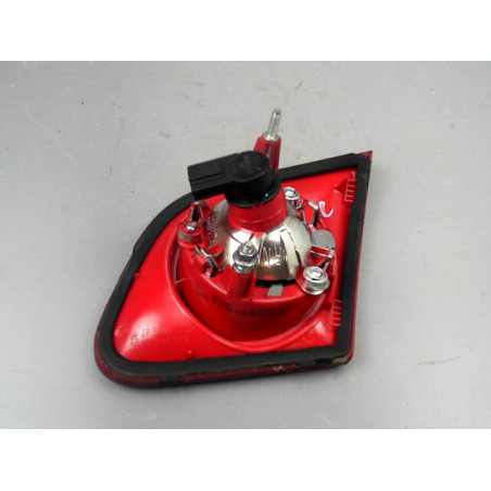 FEU ARRIERE INTERIEUR GAUCHE VOLKSWAGEN PASSAT BERL. V 2005-2010
