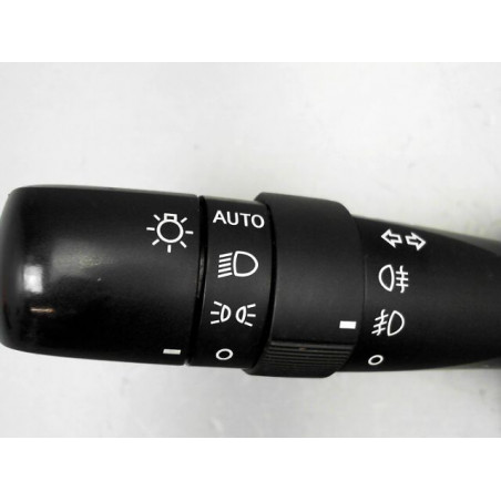 COMMANDE ECLAIRAGE TOYOTA IQ 2008-
