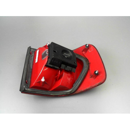 FEU ARRIERE GAUCHE  AUDI A6 97-2001