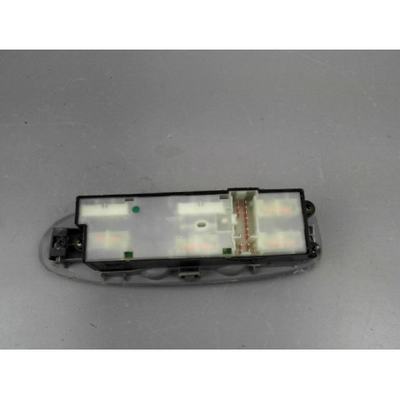COMMANDE LEVE-GLACE PORTE AVG NISSAN ALMERA TINO