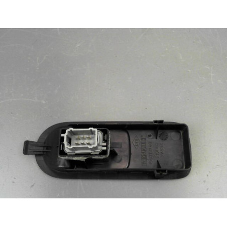 COMMANDE LEVE-GLACE PORTE AVD RENAULT GRAND SCENIC MONOSP. II Phase 1 LONG 2004-2006
