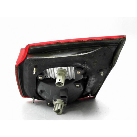 FEU ARRIERE INTERIEUR GAUCHE MAZDA 626 IV Phase 2 2000-2002