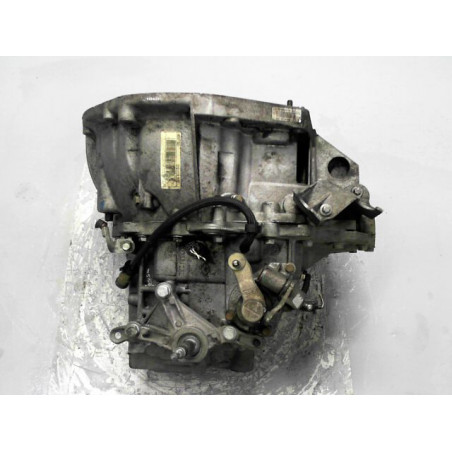 BOITE A VITESSE MECANIQUE RENAULT MEGANE CC 2P II Phase 1 2003-2005 1.9 dCi