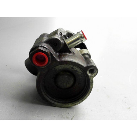 POMPE DIRECTION ASSISTEE RENAULT MEGANE