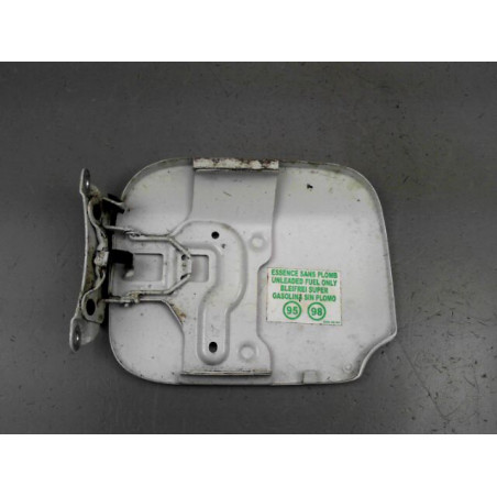 VOLET DE TRAPPE CARBURANT DACIA SANDERO