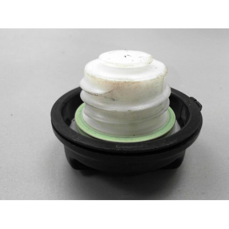 BOUCHON RESERVOIR A CARBURANT OPEL CORSA 2010-