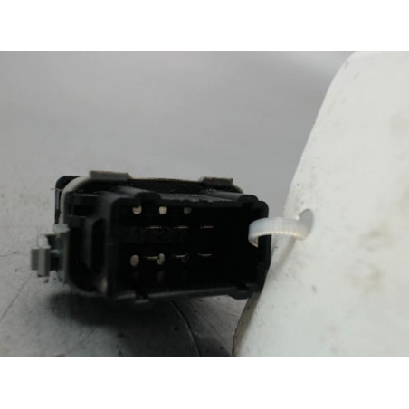 COMMANDE LEVE-GLACE PORTE AVD RENAULT CLIO III Phase 1 2005-2009