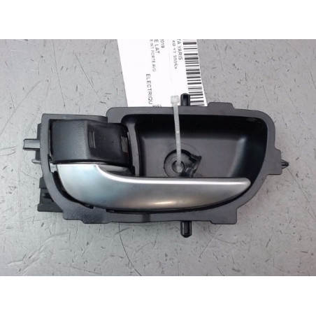 POIGNEE INTERIEURE PORTE AVANT GAUCHE TOYOTA YARIS 2005-