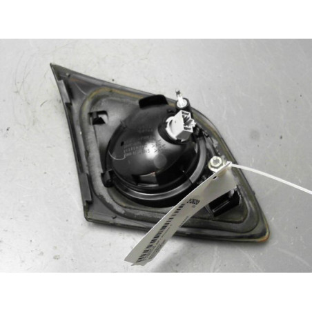 FEU ARRIERE INTERIEUR DROIT MAZDA 3 I Phase 1 2003-2006