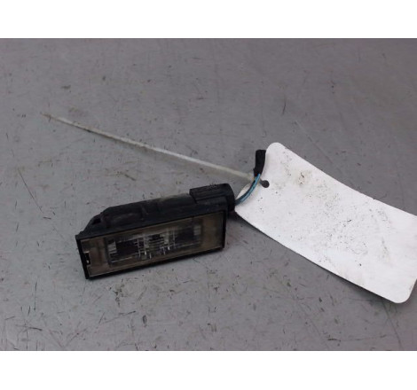 ECLAIREUR PLAQUE DE POLICE RENAULT MEGANE CC 2P III Phase 1 2010-2014