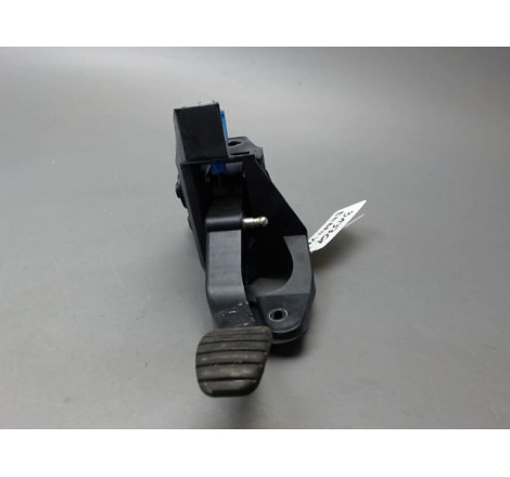 PEDALE EMBRAYAGE RENAULT TWINGO III 2014-...
