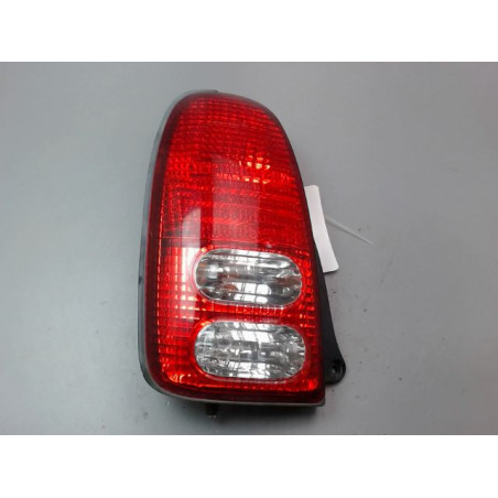 FEU ARRIERE GAUCHE  DAIHATSU CUORE
