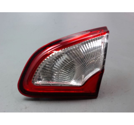 FEU ARRIERE INTERIEUR DROIT NISSAN QASHQAI BREAK I Phase 1 2007-2010
