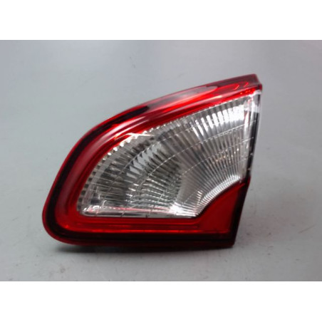 FEU ARRIERE INTERIEUR DROIT NISSAN QASHQAI BREAK I Phase 1 2007-2010