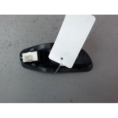 COMMANDE LEVE-GLACE PORTE ARD FIAT 500X