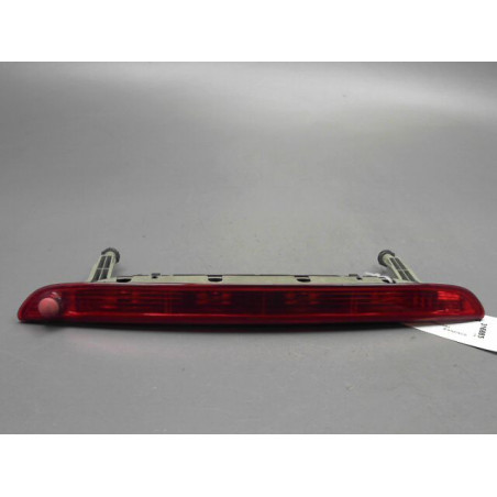 FEUX STOP SUPPLEMENTAIRE OPEL AGILA