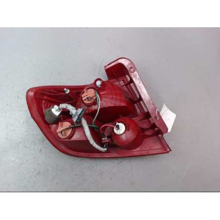 FEU ARRIERE DROIT HYUNDAI GETZ Phase 1 2002-2005