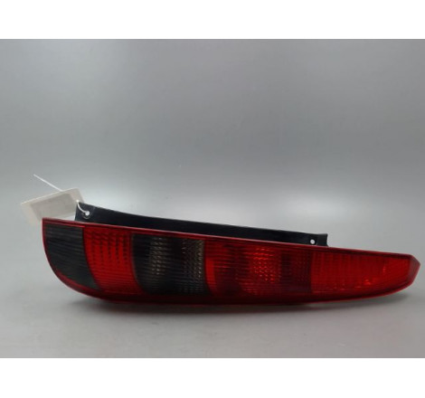 FEU ARRIERE DROIT FORD FIESTA V Phase 1 2002-2005