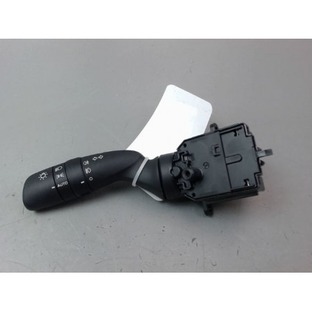 COMMANDE ECLAIRAGE TOYOTA YARIS 2005-