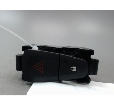 BOUTON DE WARNING RENAULT MEGANE BREAK III Phase 1 2009-2012