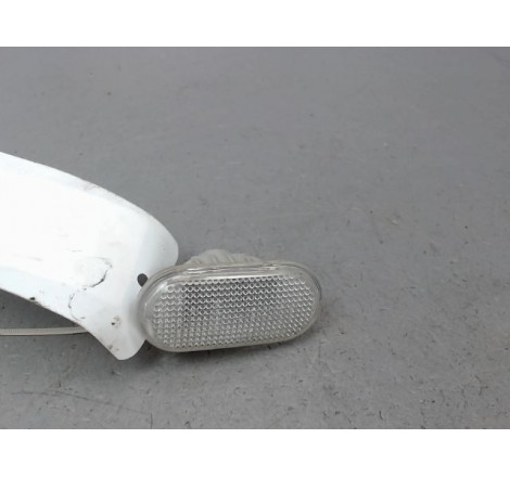 REPETITEUR AILE DROIT NISSAN MICRA III Phase 2 2005-2007