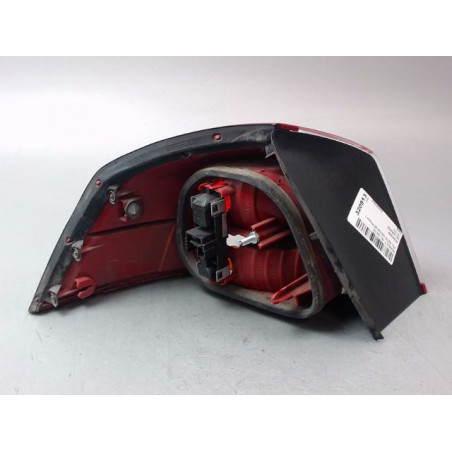 FEU ARRIERE DROIT RENAULT VEL SATIS Phase 1 2002-2005