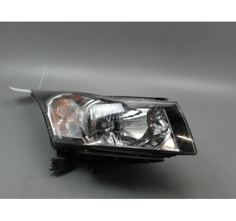 PHARE DROIT CHEVROLET CRUZE BERL. 2009-...
