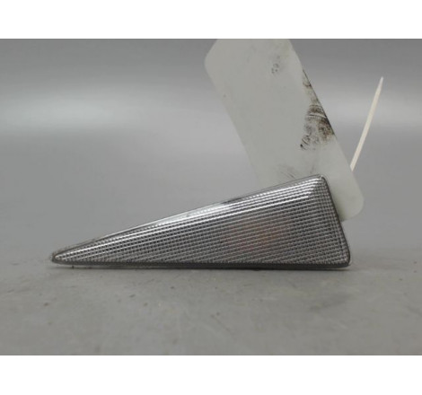 REPETITEUR AILE GAUCHE RENAULT MEGANE CC 2P II Phase 1 2003-2005