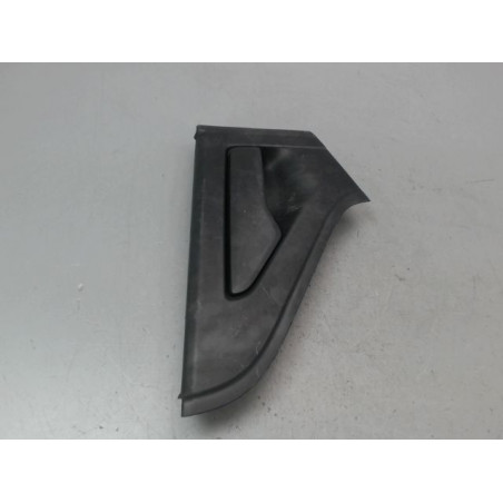 POIGNEE EXTERIEURE PORTE ARRIERE GAUCHE SUZUKI SWIFT III 2005-2011