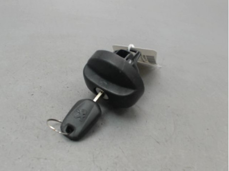BOUCHON RESERVOIR A CARBURANT PEUGEOT 208 Phase 1 2012-...