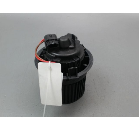 MOTEUR VENTILATEUR CHAUFFAGE RENAULT CLIO IV Phase 1 2012-...