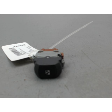 COMMANDE LEVE-GLACE PORTE AVD RENAULT CLIO III Phase 2 2009-...
