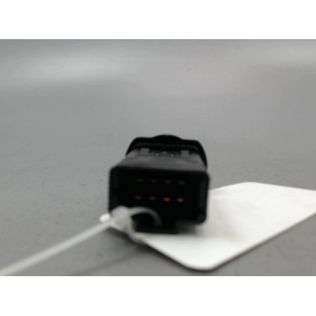 BOUTON DE WARNING DACIA SANDERO I 2008-2012