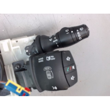 BLOC COMMODOS RENAULT MEGANE COUPE III Phase 1 2008-2012