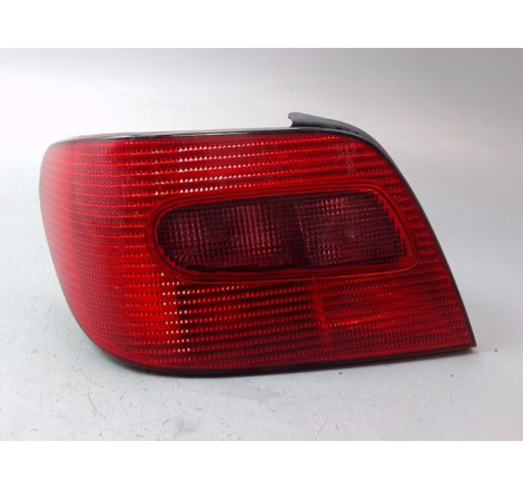 FEU ARRIERE GAUCHE  CITROEN XSARA Phase 2 2000-2004