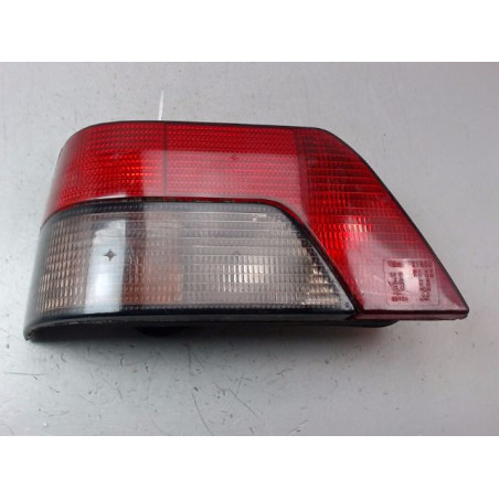 FEU ARRIERE GAUCHE  PEUGEOT 309 Phase 2 1989-1993