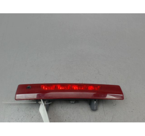 FEUX STOP SUPPLEMENTAIRE OPEL CORSA IV Phase 2 (D) 2011-...