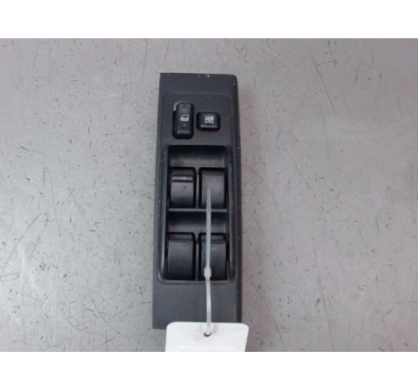 COMMANDE LEVE-GLACE PORTE AVG TOYOTA COROLLA VERSO 2007-