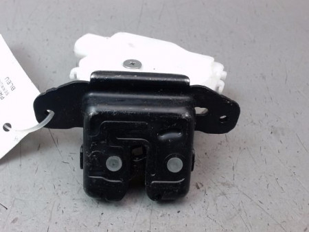 SERRURE HAYON  TOYOTA YARIS 2005-