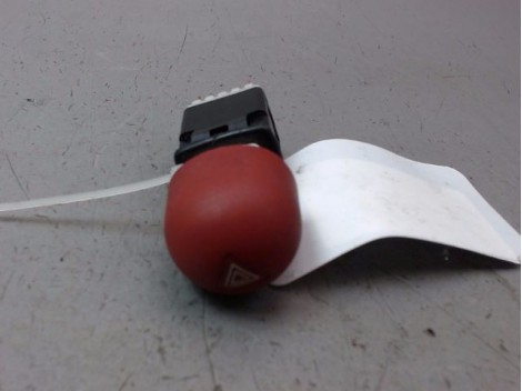 BOUTON DE WARNING RENAULT TWINGO I Phase 3 2000-2007