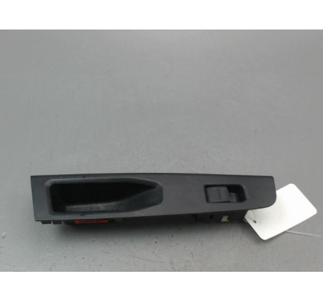 COMMANDE LEVE-GLACE PORTE ARD TOYOTA YARIS 2005-