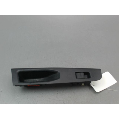 COMMANDE LEVE-GLACE PORTE ARD TOYOTA YARIS 2005-