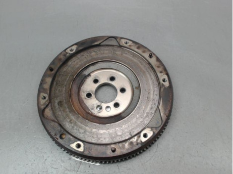 VOLANT MOTEUR PEUGEOT 208 Phase 1 2012-... 1.2 VTI 82