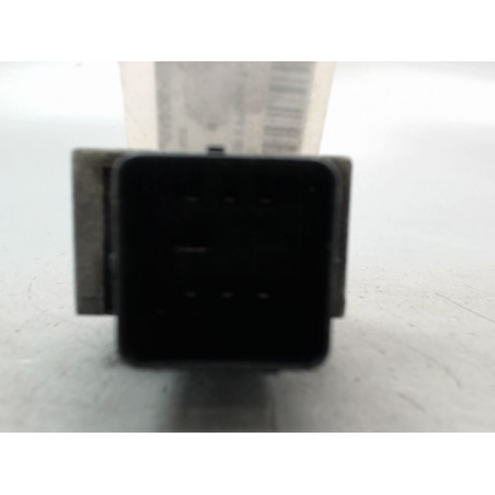 BOITIER DE PRECHAUFFAGE RENAULT SCENIC MONOSP. II Phase 1 2003-2006