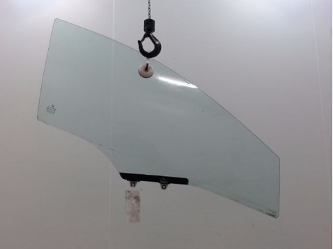 GLACE PORTE AVANT DROIT HONDA CIVIC VII Phase 1 2006-2008