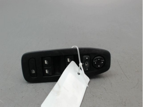 COMMANDE LEVE-GLACE PORTE AVG PEUGEOT 2008 Phase 1 2013-...