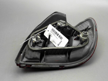 FEU ARRIERE GAUCHE  TOYOTA YARIS I Phase 1 1999-2003