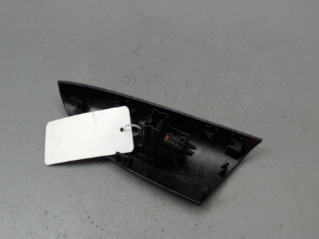 COMMANDE LEVE-GLACE PORTE AVD NISSAN JUKE Phase 1 2010-...